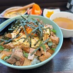 Cafe ネノリア - バラバラチャーシュー丼