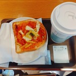 スターバックス コーヒー - ココア(Grande)+セミドライトマトのピザトースト