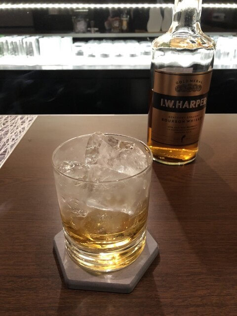 椿 BAR - 宮城野通（バー）の写真