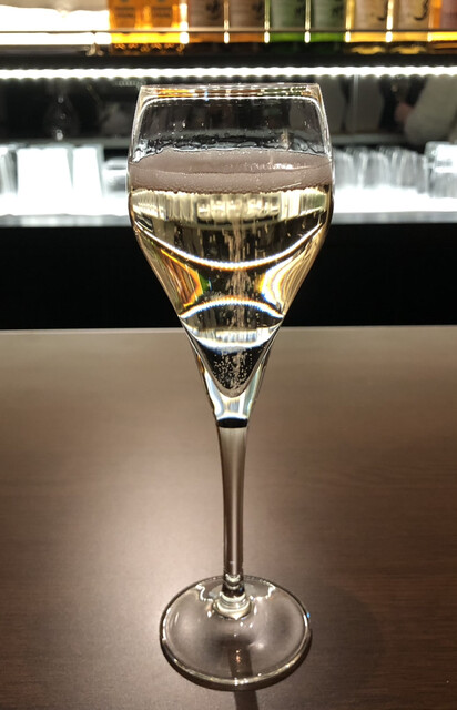 椿 BAR &ndash; 仙台宮城野通の隠れ家バー｜夜の社交スポット