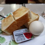 ジュアン - トースト・ジャム・ゆで卵