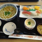 和食レストランとんでん - ランチ握り寿司・うどんセット