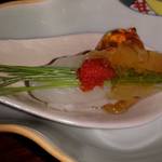 ちが崎 - ふぐの一口握り寿司（＋にこごりジュレ）