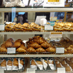 Curly's Croissant TOKYO BAKE STAND - 