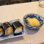 Temmu Su Kita - 天むす3つ&出汁巻き玉子
                        ①蛍烏賊(税込300円)②椎茸(税込300円)③帆立貝柱(税込300円)④出汁巻き玉子(税込200円)