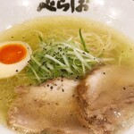 泡系しおとんこつラーメン べらしお - 