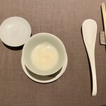 茶禅華 - 杏仁豆腐（中華のだしで仕上げた甘くないもの）