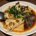 Kamonka - 魚料理：白身魚食べる辣油蒸しと揚げ豆腐