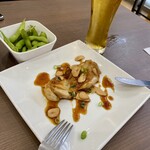 カフェ de ごはん - チキンステーキ。ガーリックが食欲をそそります。