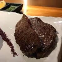 熟成ホルモン・山形牛 炭火焼肉 牛語 - 
