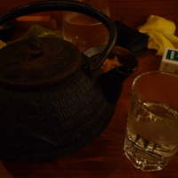 鳥茂 - 三千盛のお燗です