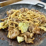 伊賀食堂 - 牛バラ定食＋牛バラ＋うどん＋うどん玉