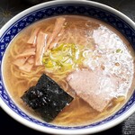 武田そば屋 - 中華そば(450円也) 澄みきったスープが良い感じ‥