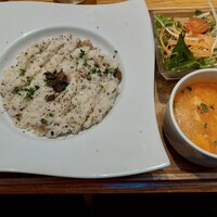 Seafood bar Ermitage 横浜鶴屋町店 - 