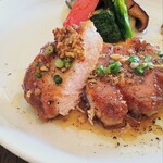 イッショウ アジル - 麓山高原豚ロース肉ステーキカット