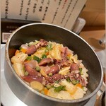 お出汁で食べる串かつと釜めしの専門店 ぎん庵 - 