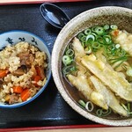 ココちゃんうどん - 料理写真:エビ天うどんセット