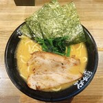 Kakumenya - 豚骨醤油ラーメン(並)