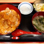 秋田比内地鶏 きすけ - 親子丼（大盛り）①