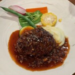 ルレ・サクラ - 黒毛和牛の煮込みハンバーグ