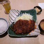 名古屋名物 みそかつ 矢場とん - 