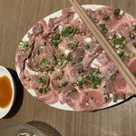 タンとタン焼肉いわしげ - 