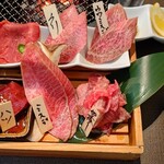 YAKINIKU SUMIKO - 