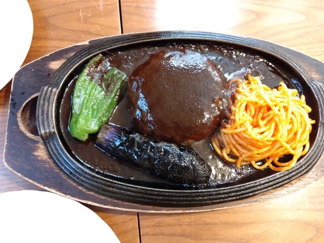 ハンバーグレストラン ハセクラ - 北四番丁（ハンバーグ）の写真