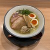 横浜淡麗らぁ麺 川上