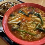 Tammen ya - トマト酸辣湯麺¥950