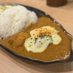 Chiringo - あいがけカレー　ルウ多め、熱々チーズトッピング