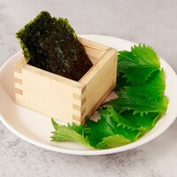 ユッケのお友達。生肉セット〈韓国海苔と大葉〉