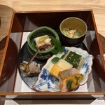 Koshitsu Kaiseki Kitaooji Kyoubashi Saryou - 