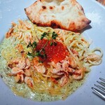 マザームーンカフェ - イクラと桜海老たっぷりの春のパスタ