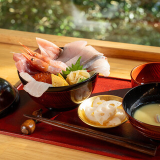 茶房 うるはし_2