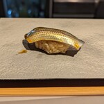 立喰い寿司 あきら 築地店 - 小肌