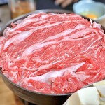 すき焼･鍋物 なべや - 牛肉鉄鍋