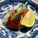 Ji-Cube - 鮭ハラスのスモーク 葱ソース