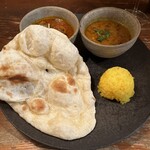 インド料理 想いの木 - ハーフカレー2種 & スモールナンとサフランライス