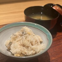 会席応為 - 御飯(浅利と木の子の炊き込みご飯)