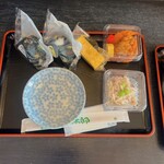 Onigiri No Momotarou - おにぎり・だし巻き卵・おかず・サラダ