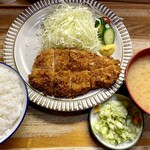 とんかつ 勝泉 - 上ロースカツ定食