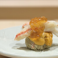 すし宮川 - ムラサキウニ、ズワイ蟹