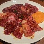 肉のおおたに - 