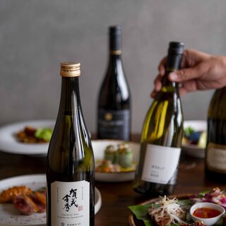 ソムリエが厳選したワインとタイ料理を楽しむペアリングコース
