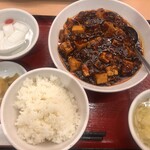 中華居酒屋 東方飯店 - 麻婆豆腐　900円(税込)