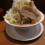 ラーメン　肉を喰らえ!! - 