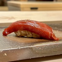 鮨 銀座おのでら 名古屋店 - 大間の本鮪　赤身漬け