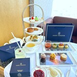 ピーク・ラウンジ - 