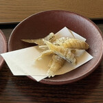 ガンツウ - ねぶとの唐揚げ、めごちの唐揚げ、ぶちえびの唐揚げ